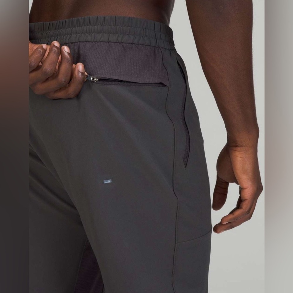 Lululemon | License To Train Jogger | Graphite Grey | Men’s Size‎ XS - Picture 5 of 12